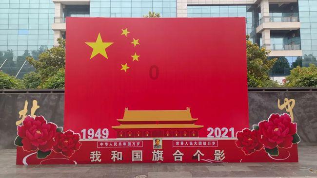 消息人士:将对乌海军在塞瓦斯托波尔残留的舰艇进行回收处理